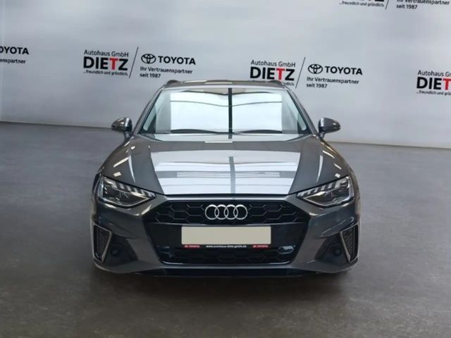 Audi A4 40 TDI Avant S-Line