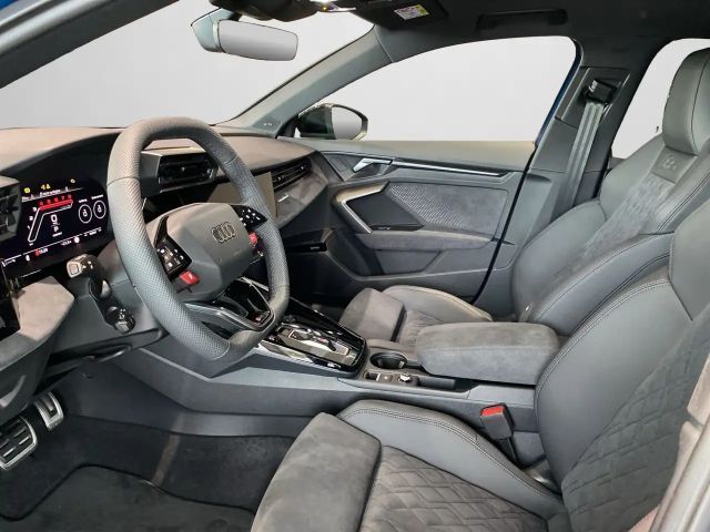 Audi RS3 S-Tronic Sedan