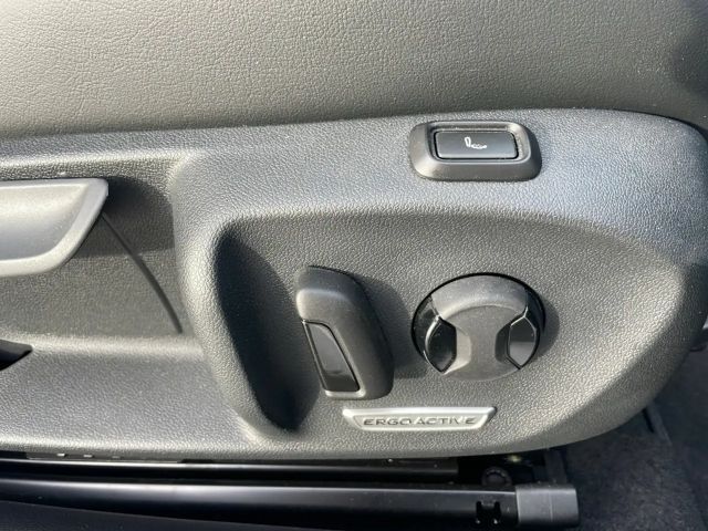 Volkswagen Passat 2.0 TDI Business DSG Variant