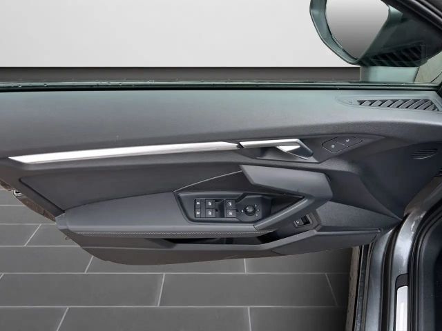 Audi A3 Hybride S-Line Sedan