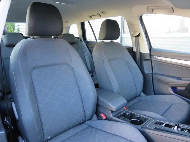 Volkswagen Golf 2.0 TDI DSG Life Variant