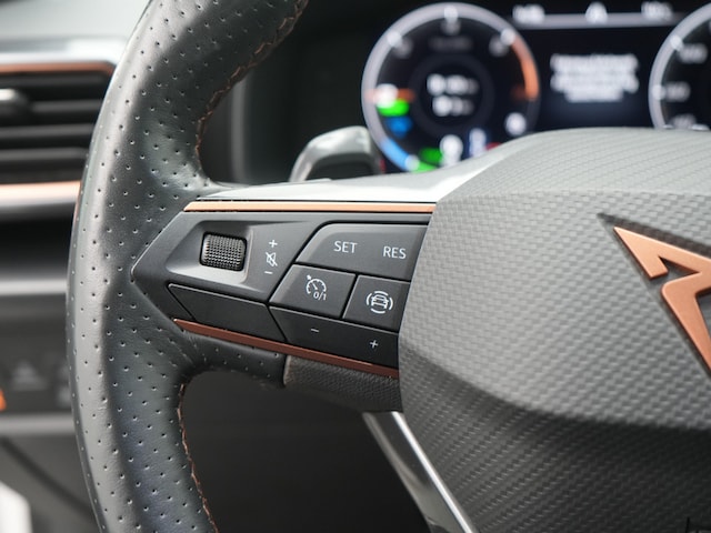 Cupra Leon DSG e-Hybrid