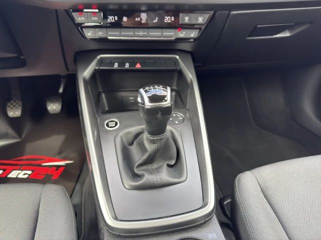 Audi A3 30 TFSI Sedan