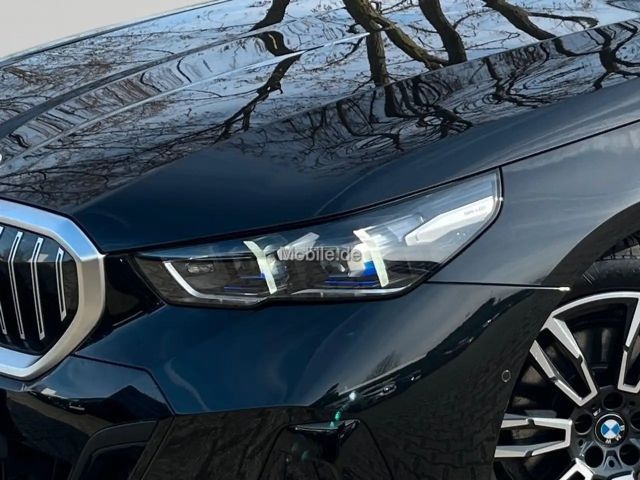BMW 520 520d M-Sport Touring