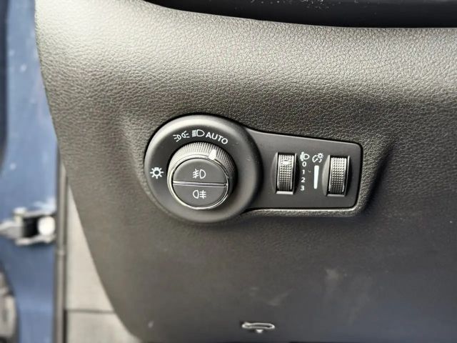 Jeep Compass Altitude Hybrid