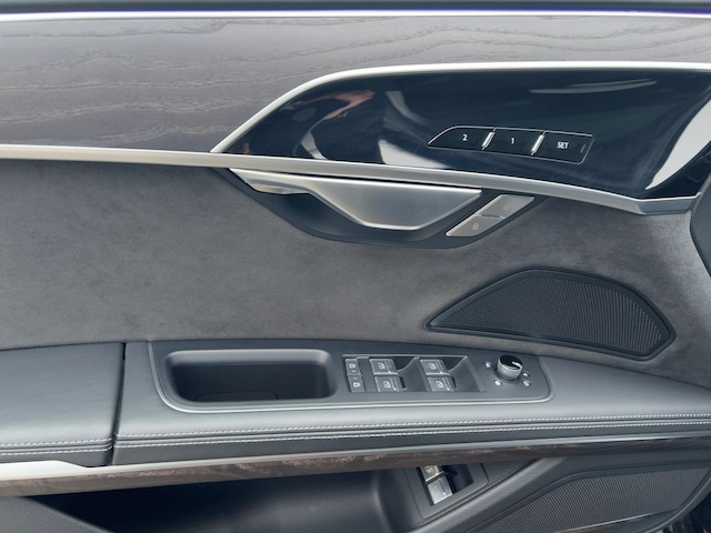 Audi A8 60 TFSI Hybride Lang Quattro