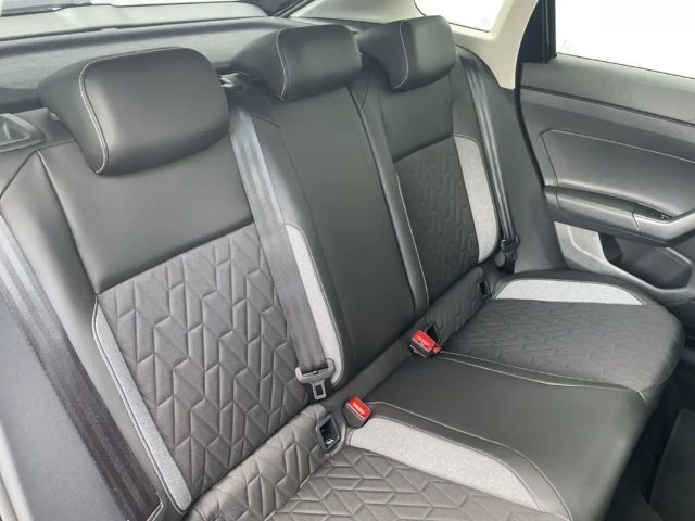 Volkswagen Taigo 1.0 TSI DSG