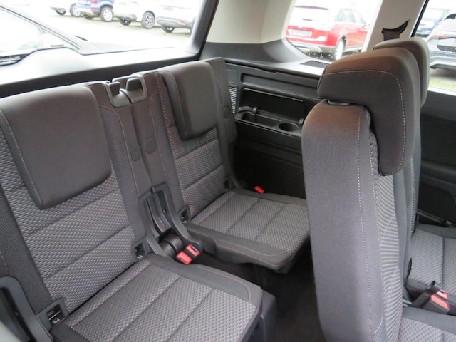 Volkswagen Touran 1.5 TSI DSG R-Line