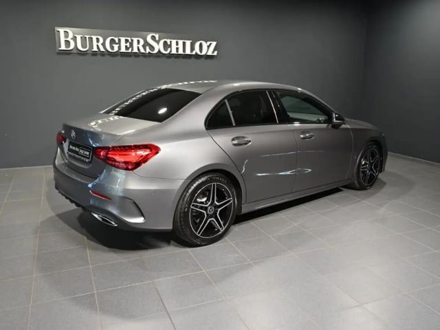 Mercedes-Benz A 200 AMG Line