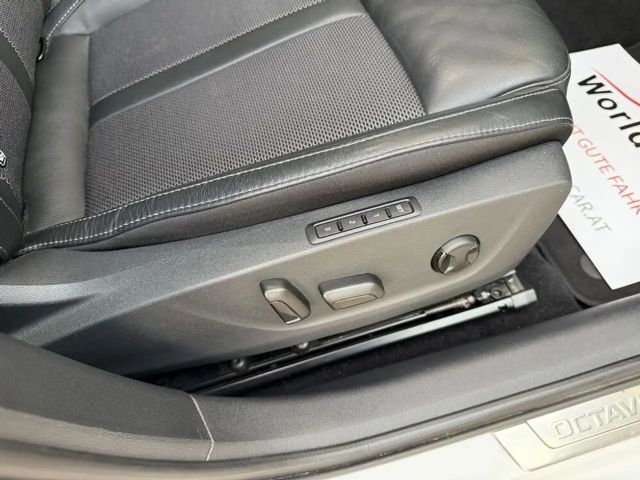 Skoda Octavia Combi Style Style