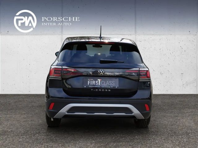 Volkswagen T-Cross 4Me TSI