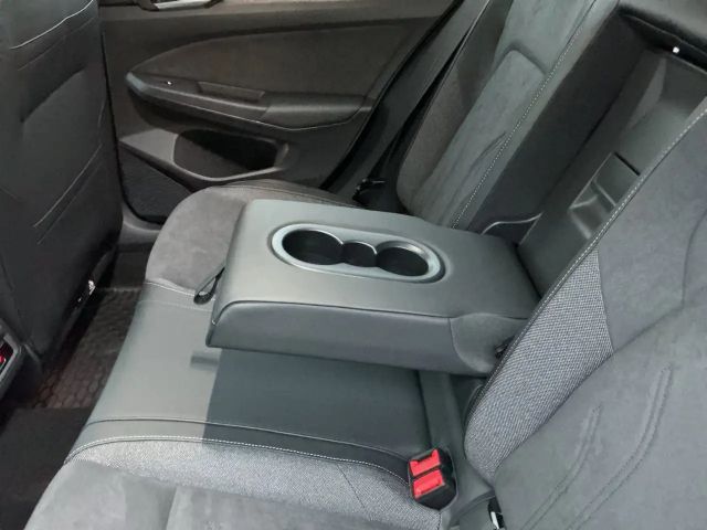 Volkswagen Golf Rabbit TSI