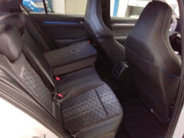 Volkswagen Golf 1.5 TSI Golf VIII R-Line