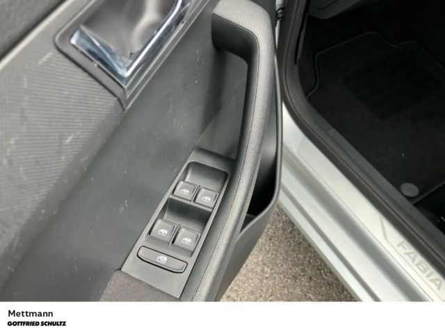 Skoda Fabia 1.0 TSI Clever