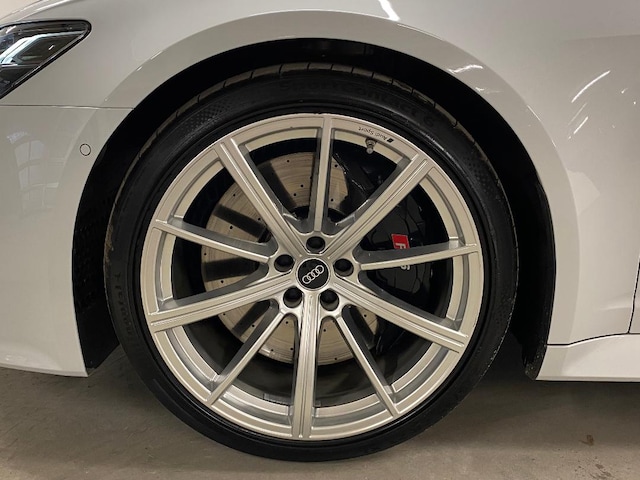 Audi RS6 Avant Quattro