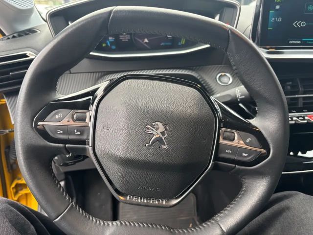 Peugeot 208 Allure Pack