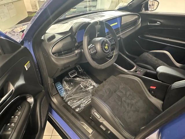 Abarth 600e Scorpionissima