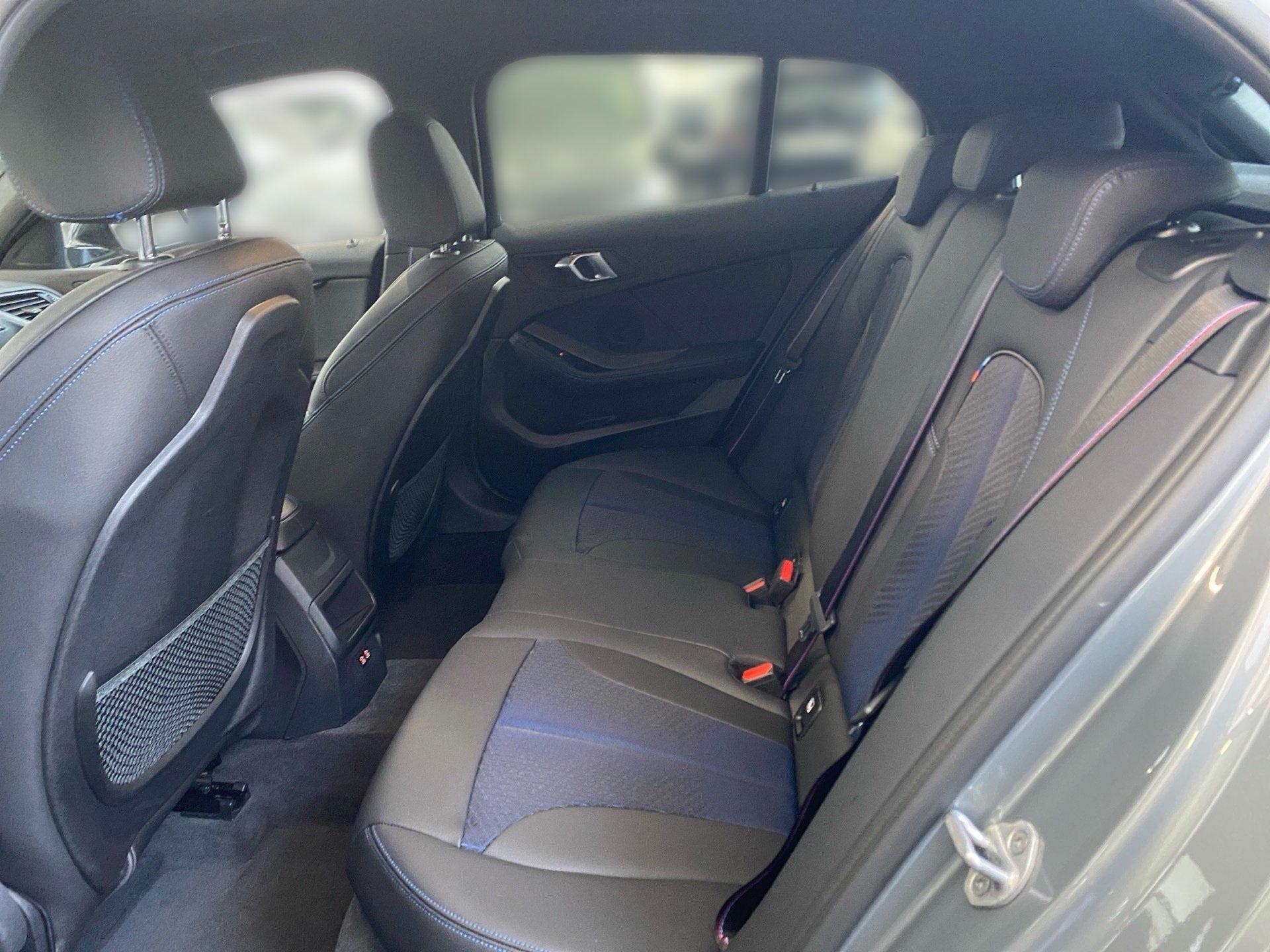 BMW 118 118i 5-deurs