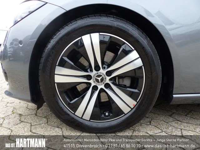 Mercedes-Benz C 180 AVANTGARDE Estate