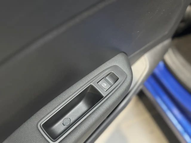 Renault Clio E-Tech Hybrid Intens