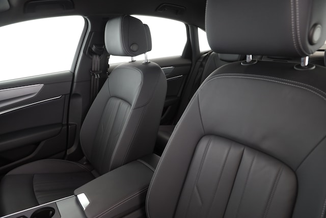 Audi A6 40 TDI S-Tronic Sedan