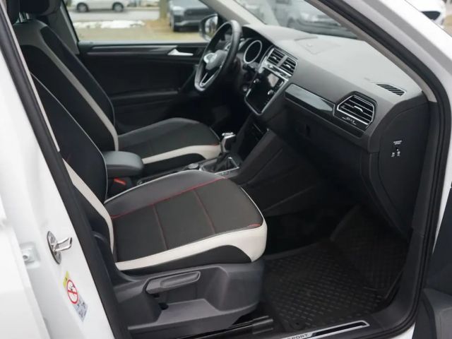 Volkswagen Tiguan 2.0 TSI 4Motion Sport
