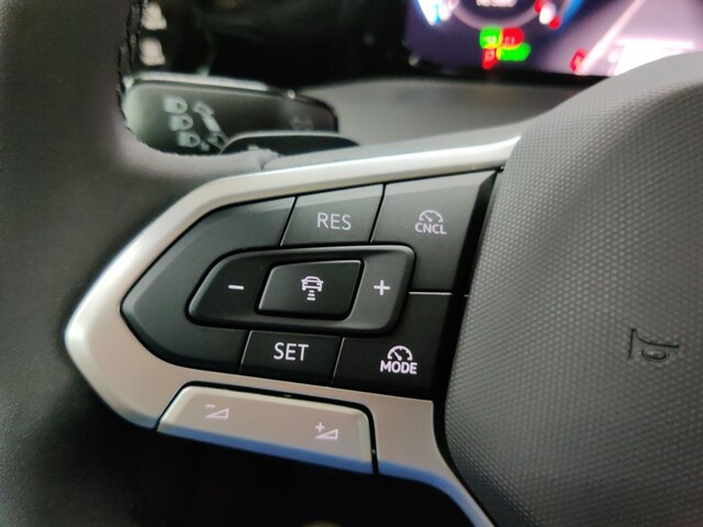 Volkswagen Golf 1.5 eTSI Plus