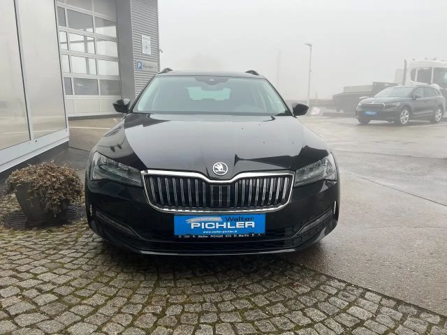 Skoda Superb Ambition Combi