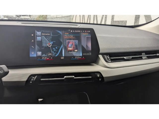 BMW iX1 Sedan xDrive