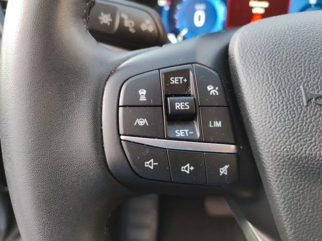 Ford Kuga Plug in Hybrid Titanium X