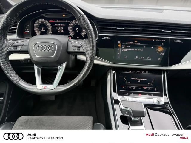 Audi Q7 55 TFSI Hybride Quattro S-Line