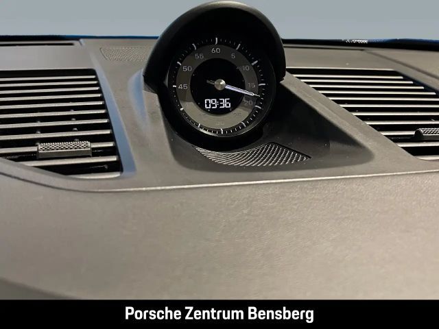 Porsche 992 4 Carrera Coupé GTS