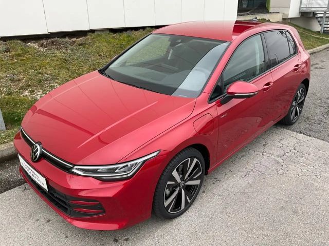 Volkswagen Golf DSG eHybrid