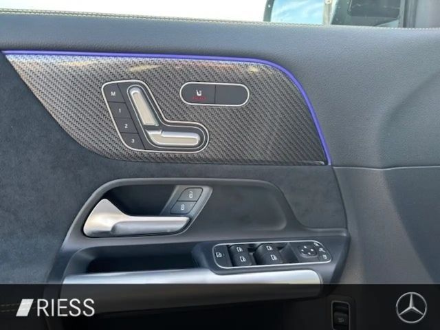 Mercedes-Benz GLA 45 AMG 4MATIC AMG Line