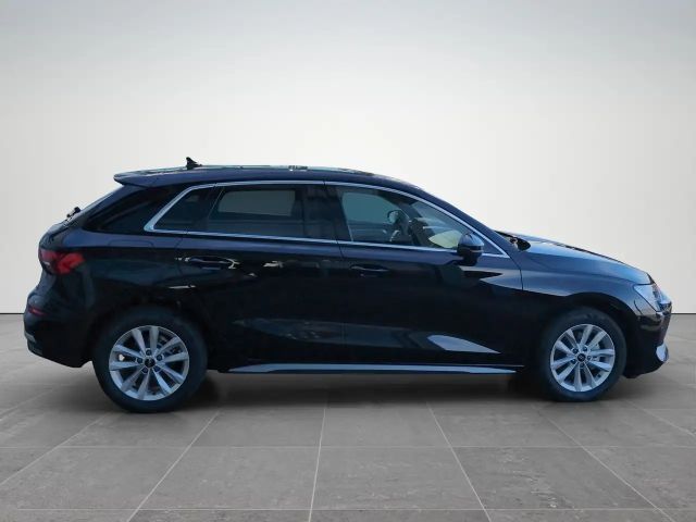 Audi A3 30 TDI Sedan