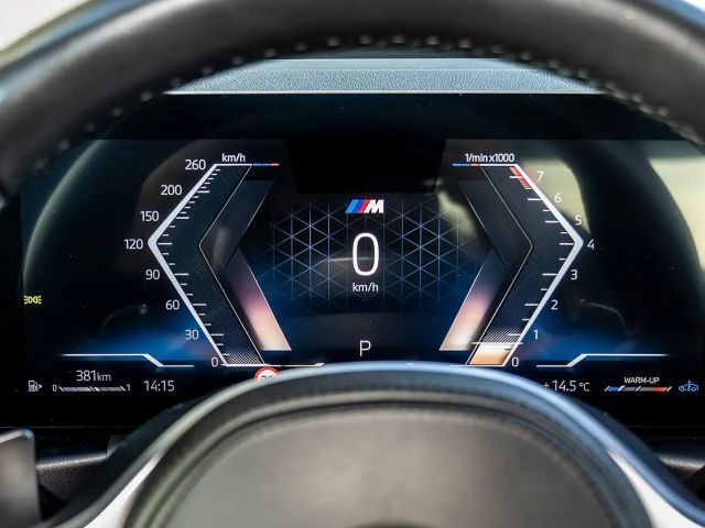 BMW 320 320i M-Sport Sedan xDrive