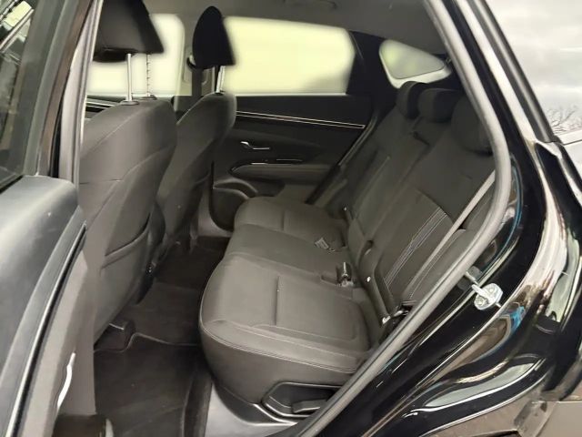 Hyundai Tucson 2WD Hybrid Trend