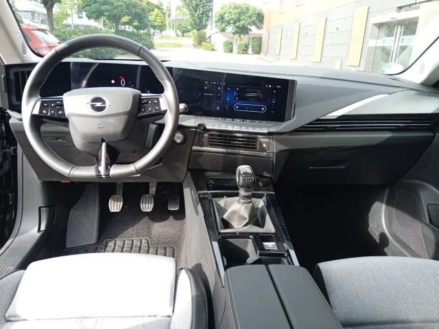 Opel Astra 1.2 Turbo Elegance Turbo