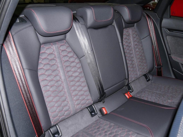 Audi RS3 Quattro S-Tronic Sedan