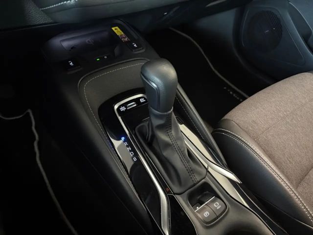 Toyota Corolla Hybride Team D