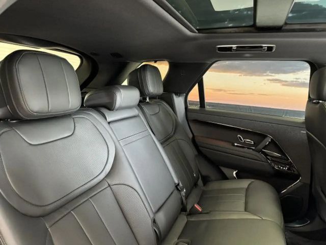 Land Rover Range Rover Sport Black Pack D300 SE