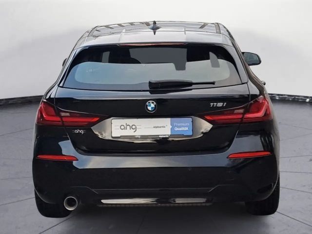 BMW 118 118i Advantage pakket Sedan