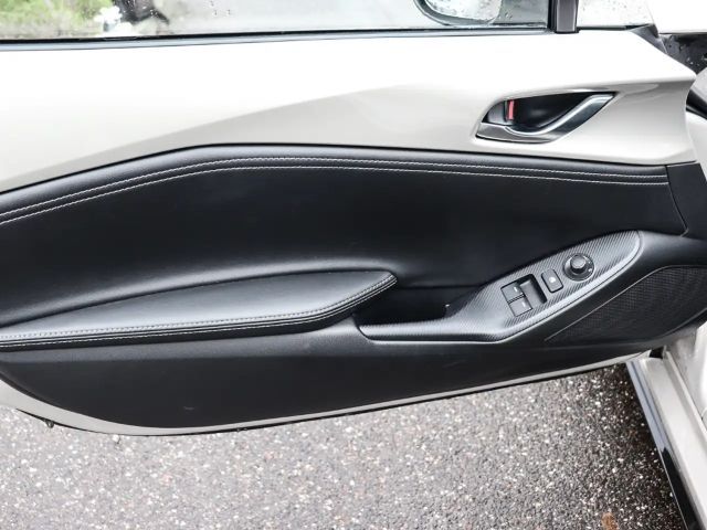 Mazda MX-5 Exclusive-line