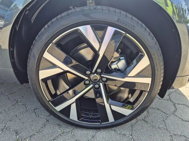 Volvo XC60 AWD Dark T8 Ultra