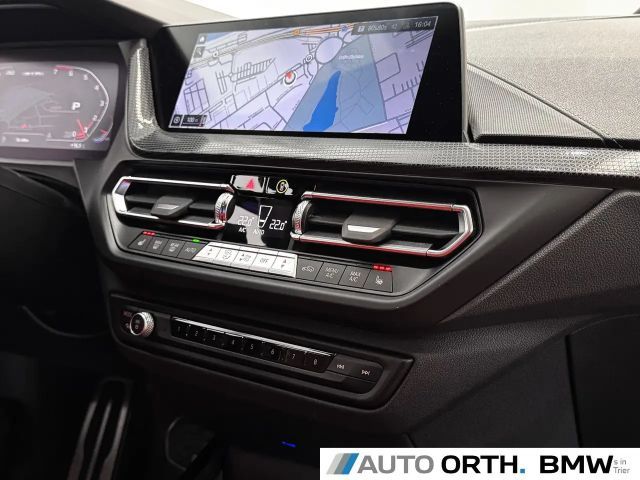 BMW 135 135i Sedan xDrive