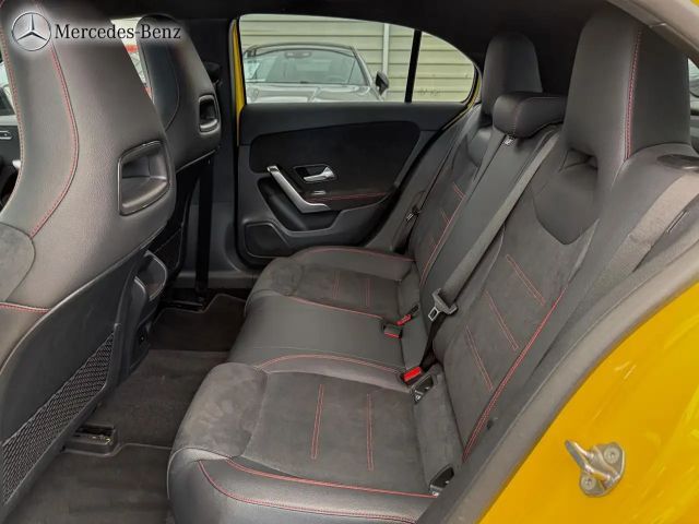 Mercedes-Benz A 180 AMG Line Hatchback