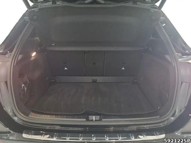 Mercedes-Benz GLA 250 4MATIC AMG Line