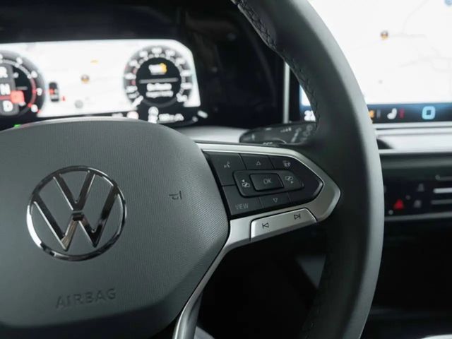 Volkswagen Golf DSG Golf VIII Style