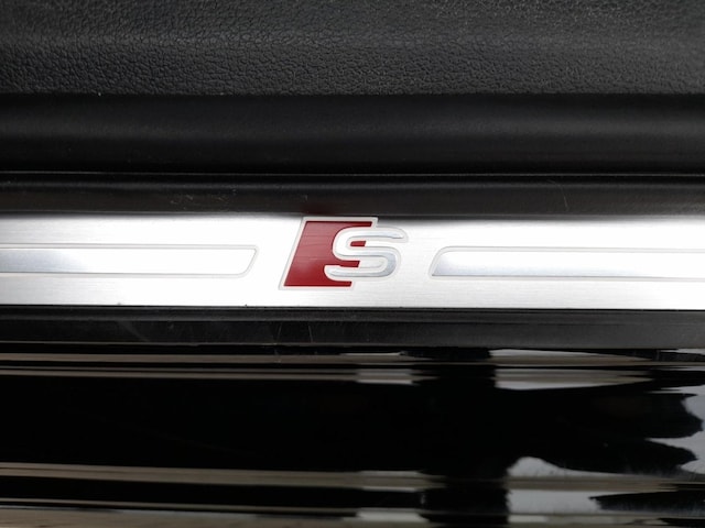 Audi S4 Avant Quattro