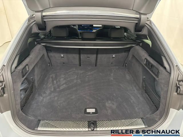 BMW 520 520i M-Sport Touring